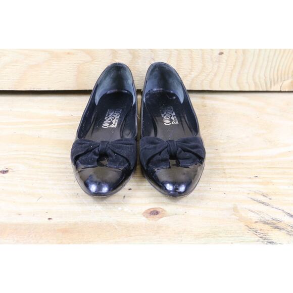 Salvatore Ferragamo Flats Black Suede 9.5 B Patent Leather Bow Slip On Shoes - Picture 2 of 9